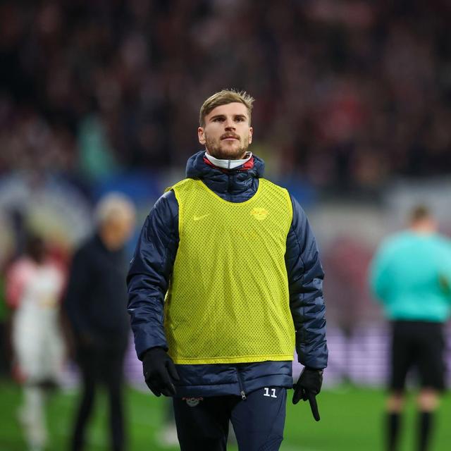 包含赛前莱比锡备战英超，状态回暖细节曝光，更衣室稳定，赛程密集仍需轮换的词条